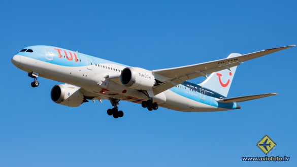 Boeing 787-8 Dreamliner