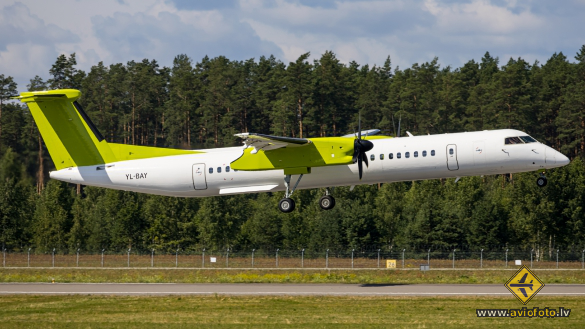 Bombardier DHC-8-402 Q400