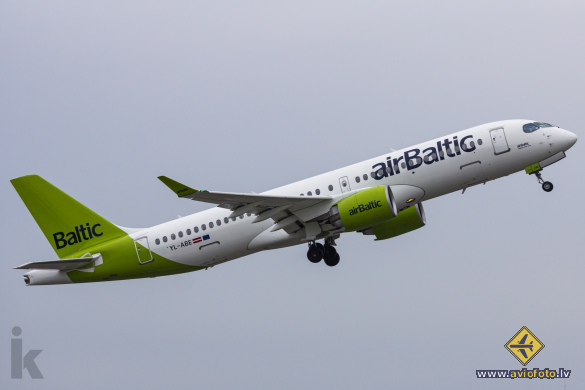 Airbus A220-300