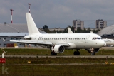 Airbus A320-214