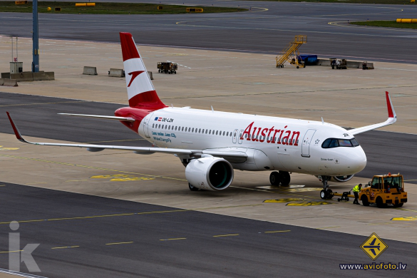 Airbus A320-271N