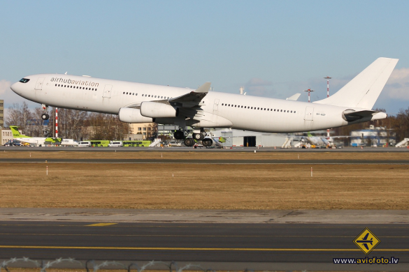 Airbus A340-313E