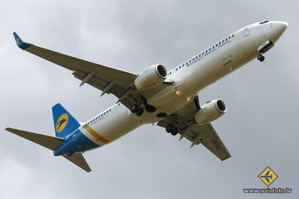Boeing 737-94X/ER