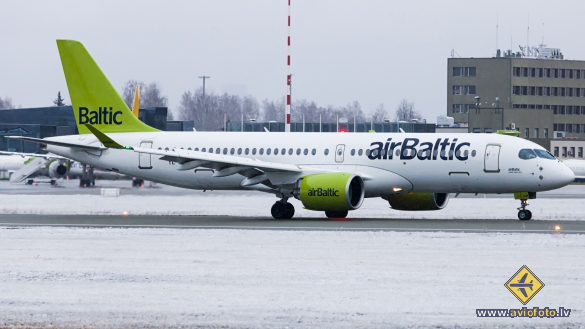 Airbus A220-300