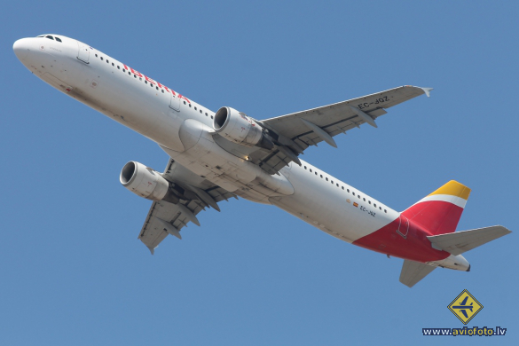 Airbus A321-211