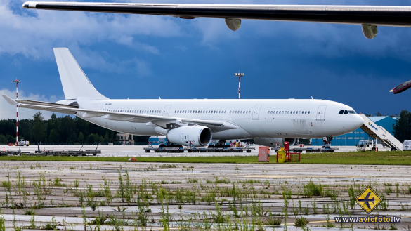 Airbus A330-343