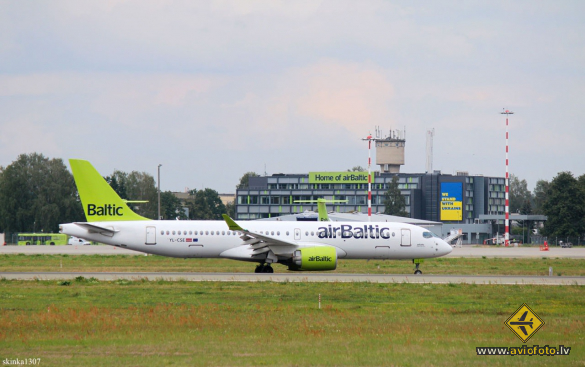 Bombardier CSeries CS300 (BD-500-1A11)
