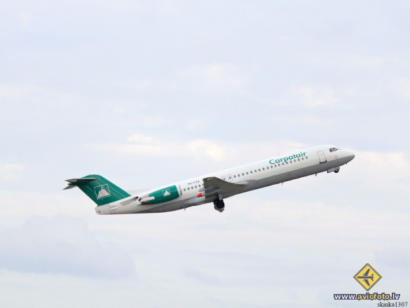 Fokker 100 (F-28-0100)