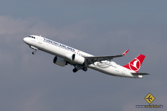 Airbus A321-271NX