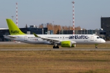 Airbus A220-300