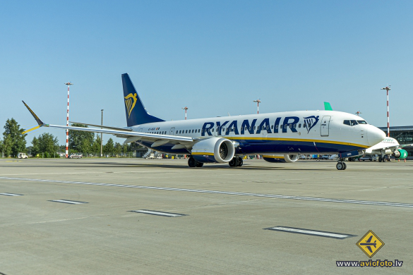 Boeing 737-8 MAX 200