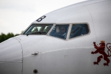 Boeing 737-86J