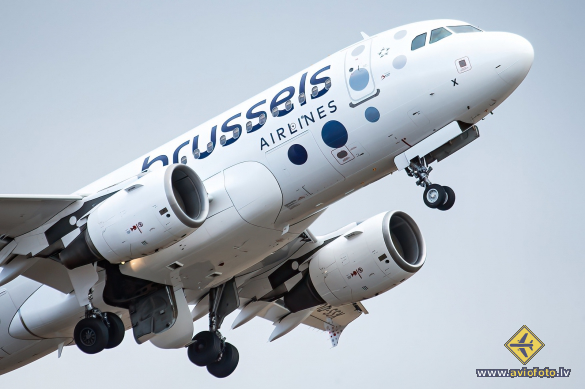 Airbus A319-111