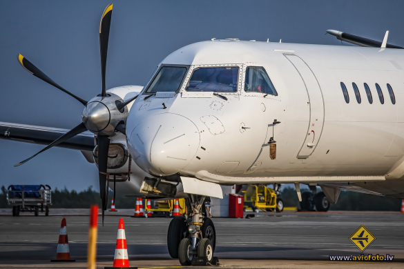 Saab 2000