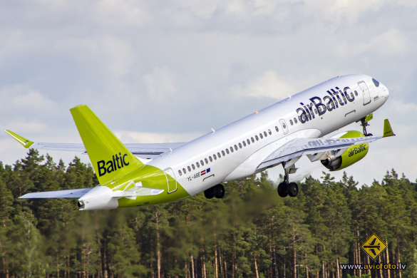 Airbus A220-300