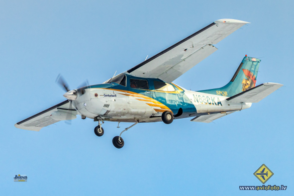 Cessna T210L Turbo Centurion II