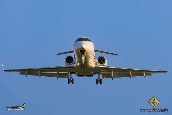 Bombardier Challenger 300 (BD-100-1A10)
