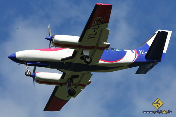 Cessna 404 Titan Courier