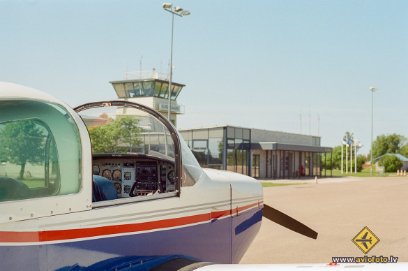 Grumman American AA-5 Traveler