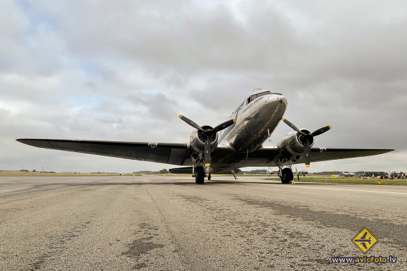 Douglas C-47A Skytrain (DC-3)