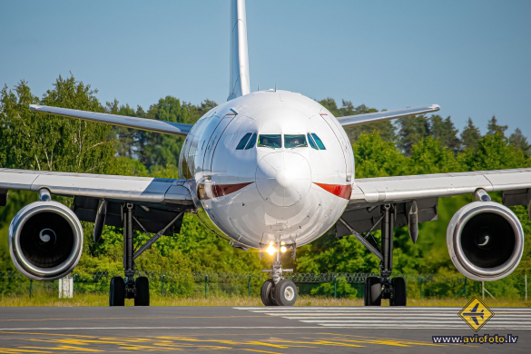 Airbus A300B4-203(F)