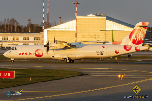 ATR ATR-72-212(F)