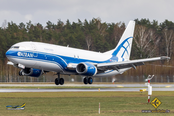 Boeing 737-46Q(SF)