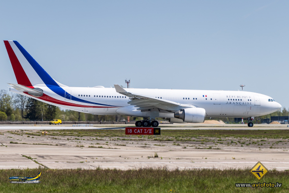 Airbus A330-223