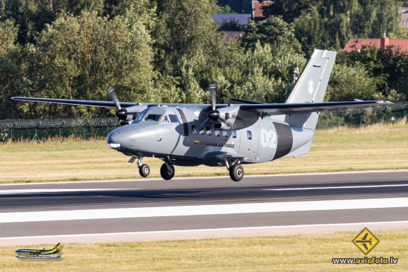 Let L-410UVP Turbolet