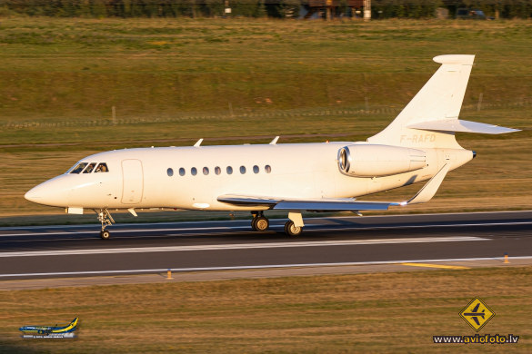 Dassault Falcon 2000LX