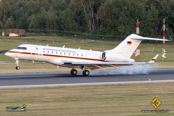 Bombardier Global 5000 (BD-700-1A11)