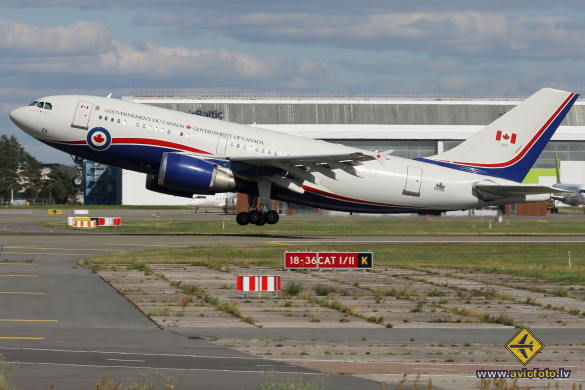 Airbus CC-150 Polaris (A310-304)