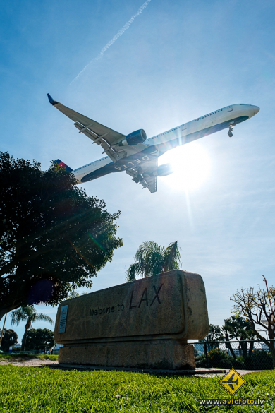 Boeing 757-351