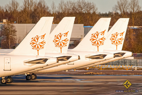 Airbus A320-233