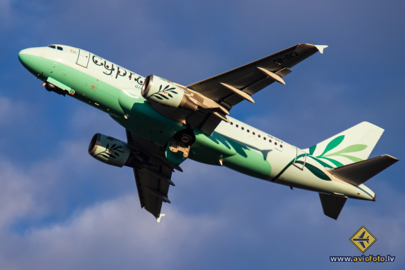 Airbus A319-114