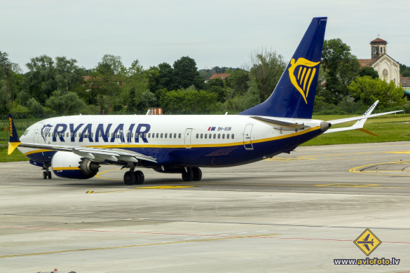 Boeing 737-8 MAX 200