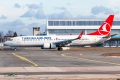Boeing 737-8F2