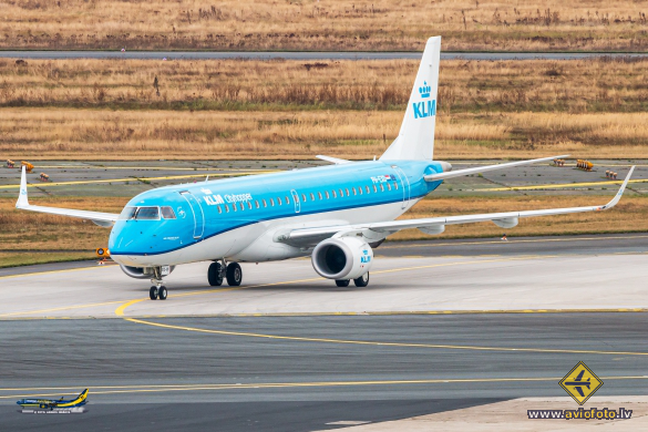 Embraer 190LR (ERJ-190-100LR)