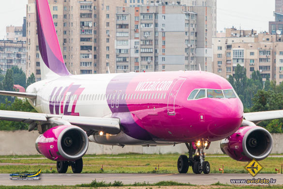 Airbus A320-232