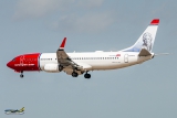 Boeing 737-8JP