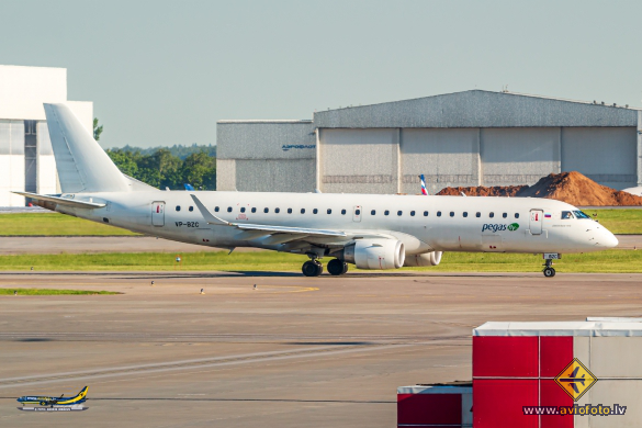 Embraer 190AR (ERJ-190-100IGW)