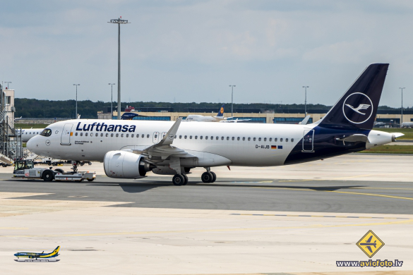 Airbus A320-271N