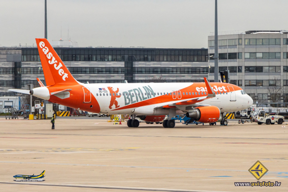 Airbus A320-214