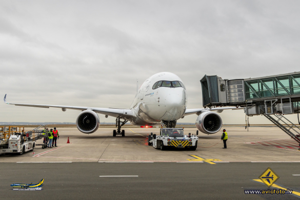 Airbus A350-941