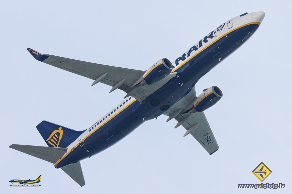 Boeing 737-8AS
