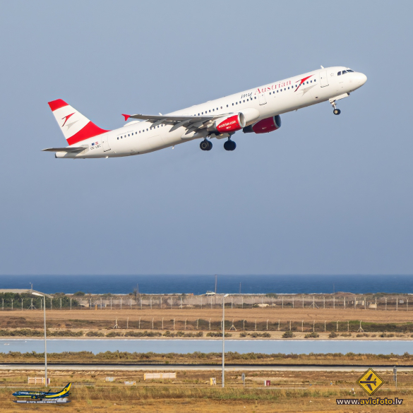 Airbus A321-111