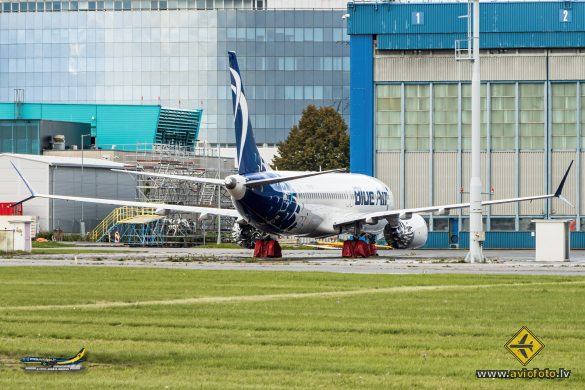 Boeing 737-8 MAX