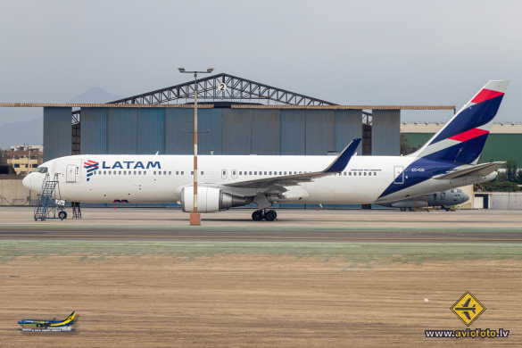 Boeing 767-316/ER