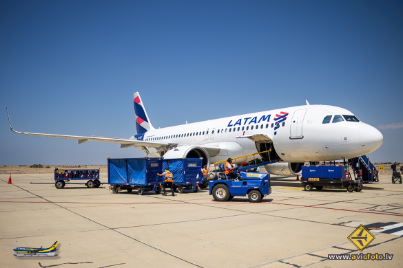 Airbus A320-271N