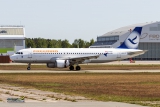 Airbus A320-214